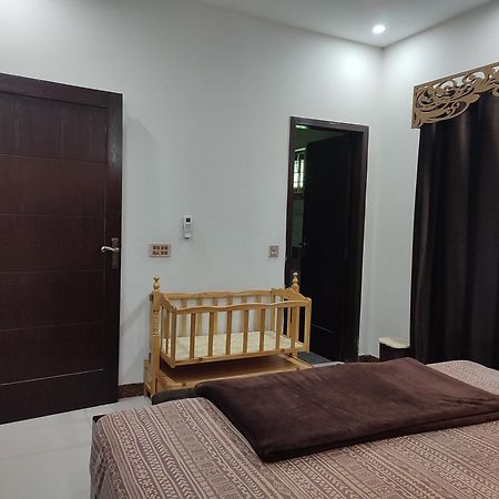Fully Serviced Holiday Home Near Lahore Ring Road 외부 사진