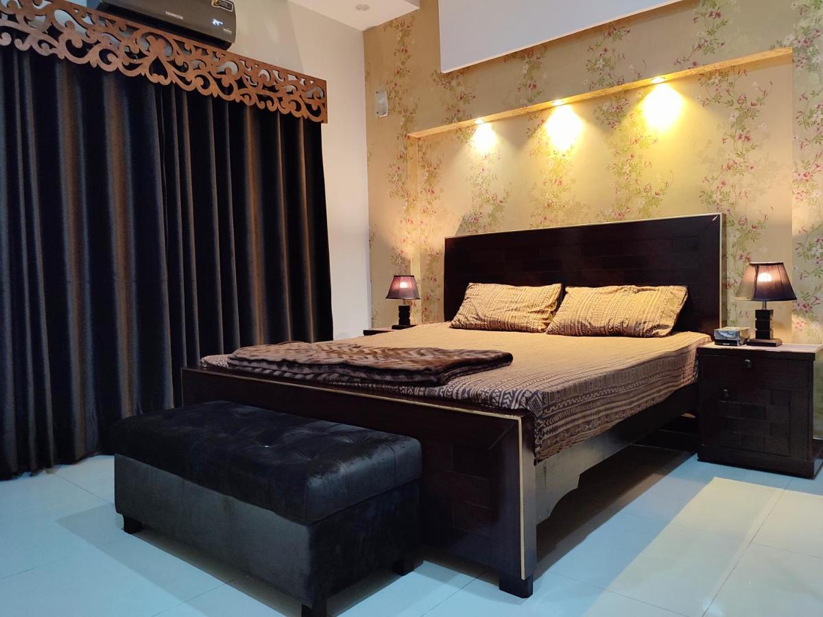 Fully Serviced Holiday Home Near Lahore Ring Road 외부 사진
